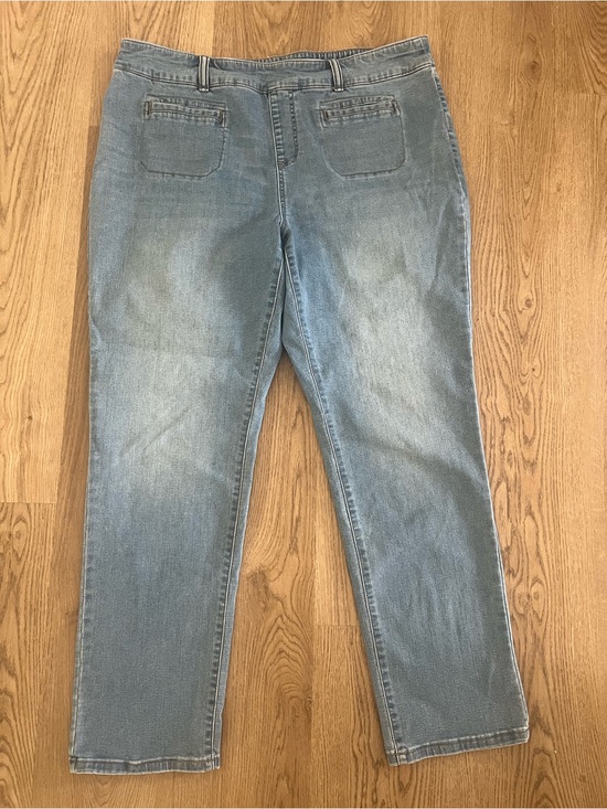 Westbound Denim - Westbound Women's Plus 18W R Straight Leg Light Wash Denim Jeans